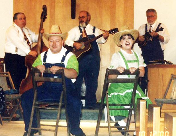 Gary Gill as Burl Sanders; Kenny Brown as Dennis Sanders; Butch Wilson as Stanley Sanders; Julie Crangle as Denise Sanders & Robert Thearp as himself. 