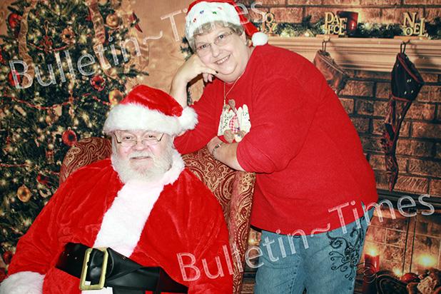 Country Craft Christmas makes shopping unique Santa Claus is joined by Country Craft Christmas event coordinator, Mary Cumberland.