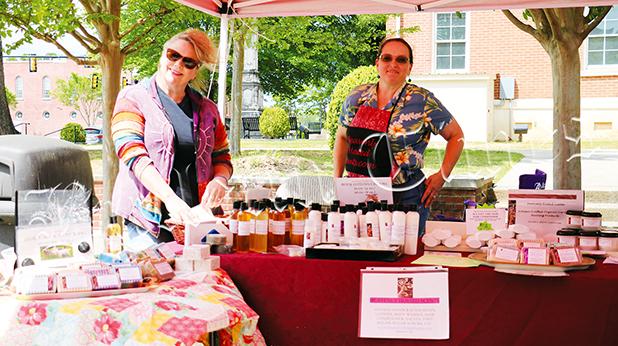 Cars, Crafts, and More Start Spring in Bolivar Photos by Ginger Tester