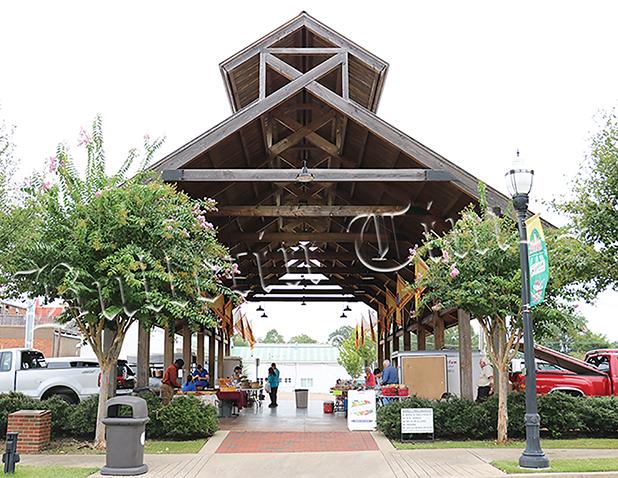 Celebrating Farmers Market Week Article Image Alt Text