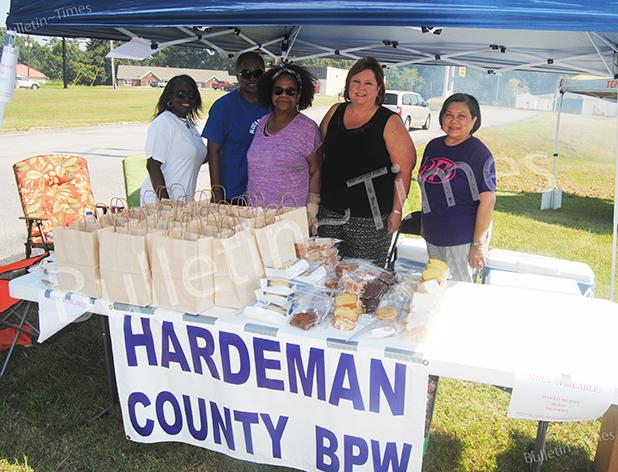 Members of the Hardeman County Business and Professional Women (BPW) once again sold side items and desserts to go along with the annual Bolivar Rotary Club Chicken Sale. This is the seventh year BPW has done this. 