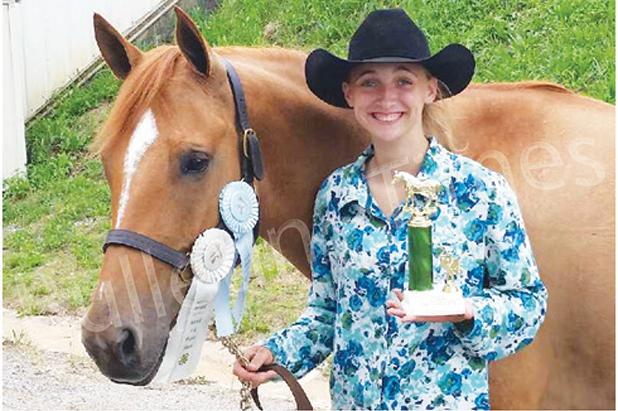 Three From County Shine in Horse Competitions Hannah Pattat and Daybreak