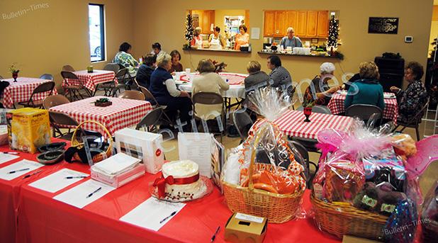 Bolivar FUMC holds Holiday Extravaganza The Bolivar United Methodist Women held their sixth annual Holiday Extravaganza on Saturday, November 7, at the Margie Young Life Center. There were several vendors available for people who wanted to get an early start on their Christmas shopping, plus a bake sale, silent auction and a luncheon.