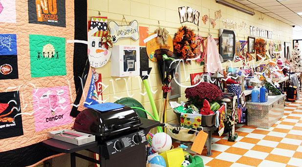 Middleton Elementary School held its annual Fall Festival fundraiser on October 28. A silent auction, baked goods, face painting, snow cones, and various games were just some of the fun to be had in order to support the school. A surprise visit from Winifred Sanderson of “Hocus Pocus” was a delight for everyone.  Photo by Jessica Simmons. 