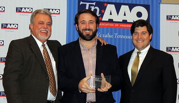Pulse awarded the Leadership Award from the TNAAO Josh Pulse (center) was recently honored with 2015 Leadership Award from the Tennessee Association of Assessing Officers