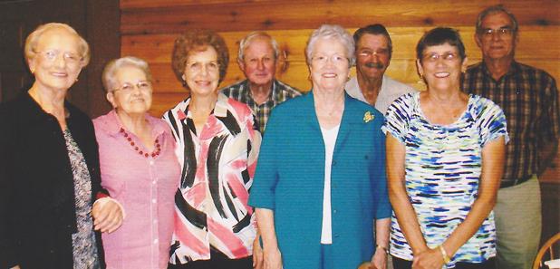 MHS Class of 1954 holds class reunion Middleton High School Class of 1954 Pictured front row (l-r): Ann (Sexton) Wells, Emily (Vincent) Mills, Elaine (Trainum) Capshaw, Shirley (Shelly) Foshee and Burnell (Dixon) Holland. Back row: Fred Teer Jr., Clifton Brown and Marvin Mills.