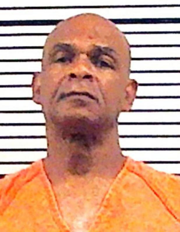 Jailer arrested for sexual contact with inmate Article Image Alt Text
