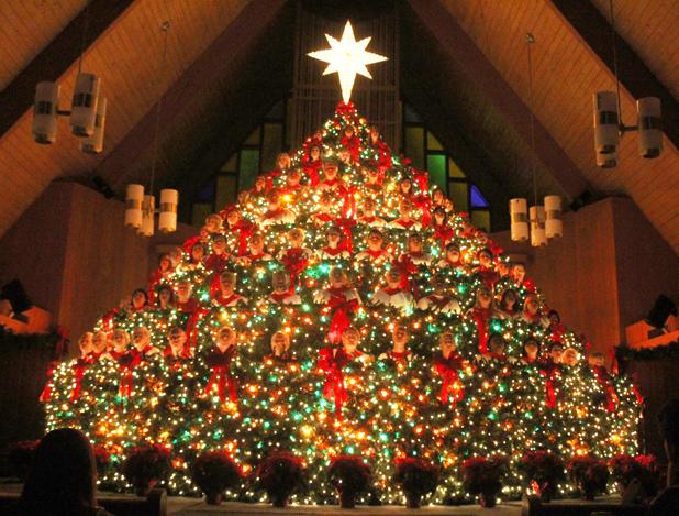 A total of 72 choir members, including seven soloists, presented First Baptist Church’s ‘The Living Christmas Tree’ December 12-14. 