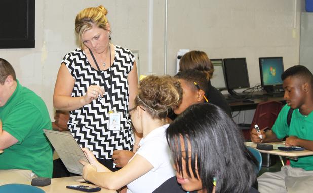 Hardeman County Teacher/Student of the Week Penny Russell