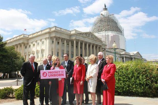 Blackburn fights to end late term abortions Article Image Alt Text