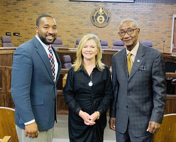 Senator Blackburn Stops in Bolivar Bolivar Mayor Julian McTizic, Blackburn, and Tennessee State Representative Johnny Shaw. Photo courtesy of the City of Bolivar.