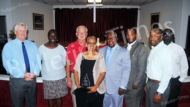 Shirley Mitchell recipient of Unity Award Shirley Mitchell was presented the 2015 Peace in the Streets Unity Award. Photo (l-r) Hardeman County Mayor Jimmy Sain, Rev. Barbara Fitzhugh, Bolivar Mayor Barrett Stevens, Shirley Mitchell, Rev. Steven Mayhorn, current Pastor St. Paul’s CME, Rev. Walter Brown former Pastor St. Paul’s CME, Bolivar City Councilman Julian McTizic, Bobby Boyle.