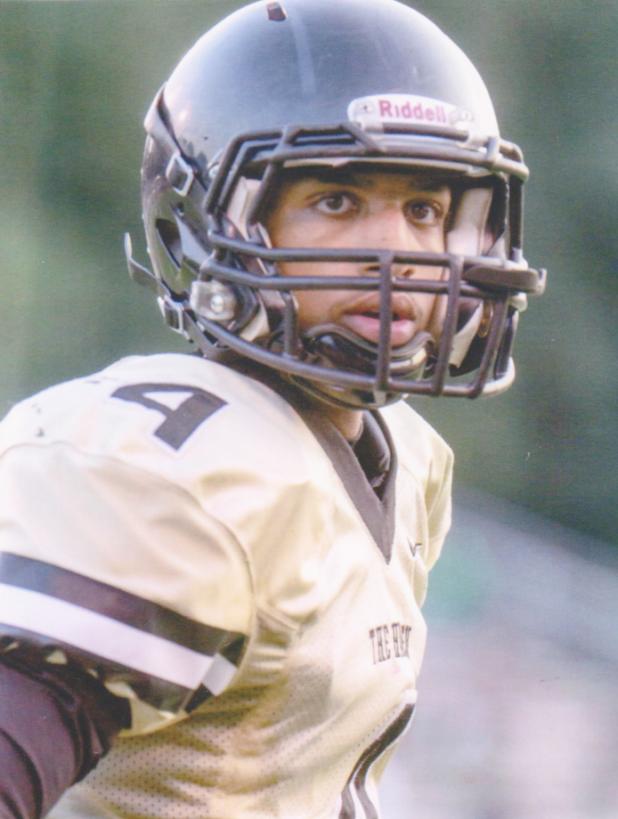 Bolivar quarterback roots running in Memphis Article Image Alt Text
