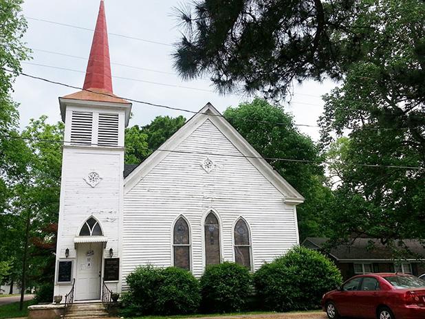 Grand Junction focusing on restructure of library board Grand Junction’s Bobby Martindale Memorial Library was the focus of the city’s aldermen meeting. The Tennessee Code Annotated recommends several changes in the library board’s structure.