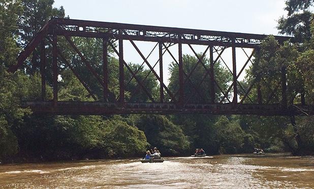 Bolivar continues work toward ‘Just Say Hatchie’ State of Tennessee officials and UT Martin leaders took a tour down the Hatchie River on Thursday to see the potential of Bolivar’s vision for the Hatchie River Park.