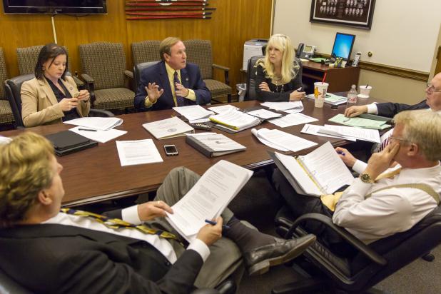 The House Civil Justice Committee holds a "pre-meeting" at the legislative office complex in Nashville, Tenn., on Monday, March 16, 2015. No public notice is given for the pre-meetings, which are held by at least 10 of 15 House committees. Clockwise from top left are Reps. Leigh Wilburn, R-Somerville; Mike Carter, R-Chattanooga; Sherri Jones, D-Nashville; Jim Coley, R-Bartlett; Jon Lundberg, R-Bristol; and Bill Beck, D-Nashville. (AP Photo/Erik Schelzig) Article Image Alt Text