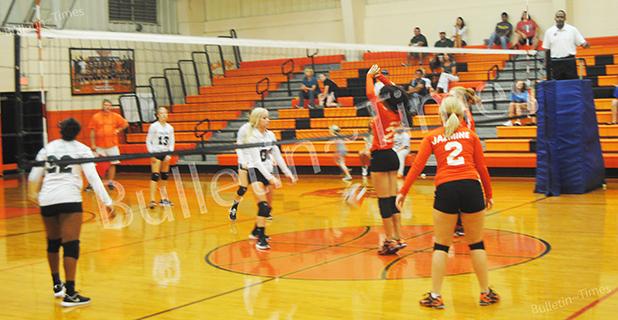 Middleton ladies easily handle Bolivar Bolivar and Middleton square off in volleyball