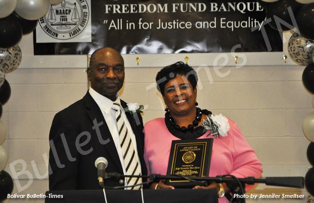 The Honorable Judge Earnestine Hunt Dorse delivered the keynote address and was presented with a plaque of appreciation from Bolivar Hardeman County Branch President Monroe Woods for her participation at the annual banquet.