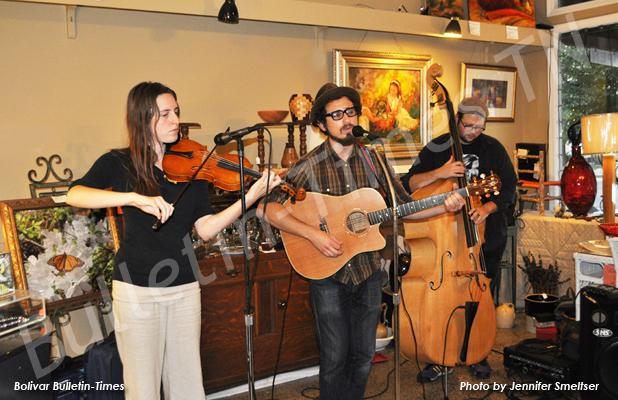 On the Square Gallery & Gifts celebrates three years in Bolivar Article Image Alt Text