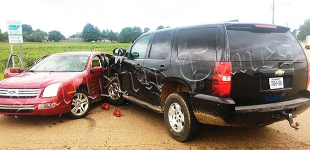 High-Speed Chase Ends with a Crash Article Image Alt Text