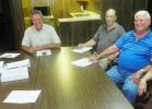 Saulsbury approves firefighter reimbursement Members of the Saulsbury City Council, pictured (l-r): Jan Ward, Bobby Bynum, Mayor Jim Daniel, Johnny Smith, Rich Emerson, and Lillie Reece, voted to reimburse firefighters’ expenses.